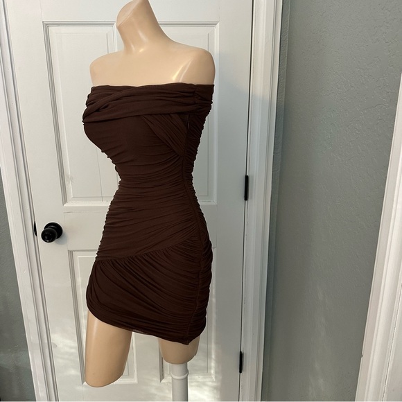 LOVERS AND FRIENDS ARIELA MINI DRESS - Picture 7 of 10